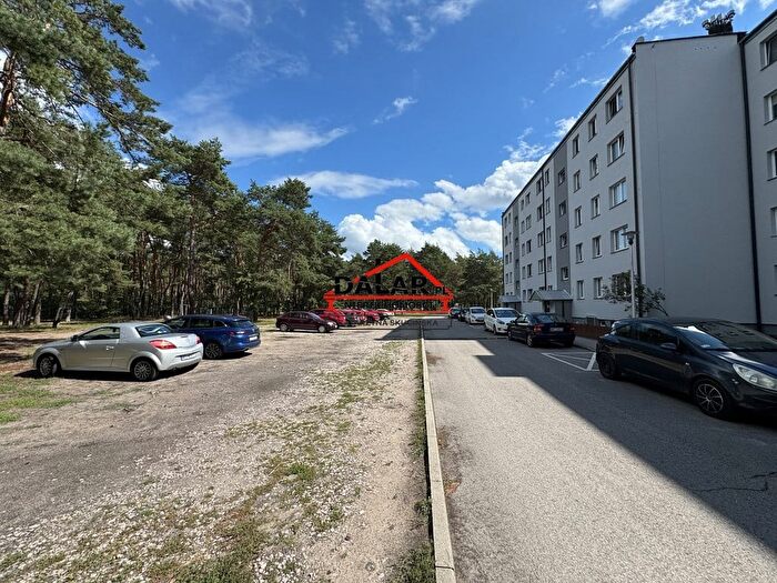 Mieszkanie 4-pokojowe na sprzedaż, Linin