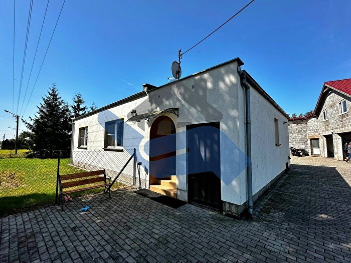 Dom 3-pokojowy na sprzedaż, Orchowo