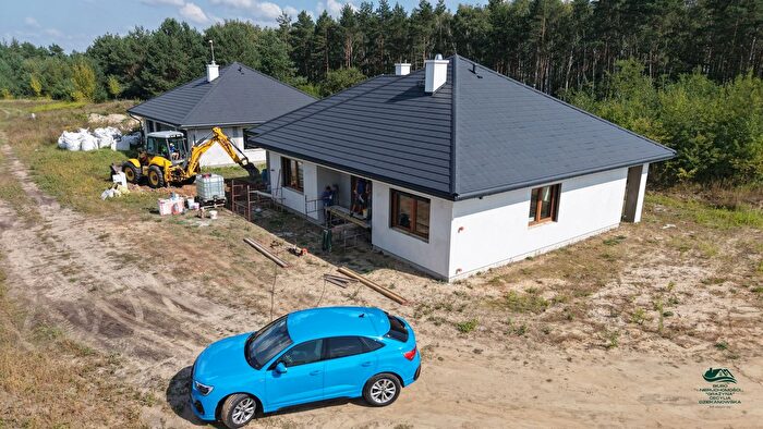 Dom 4-pokojowy na sprzedaż, Stawki