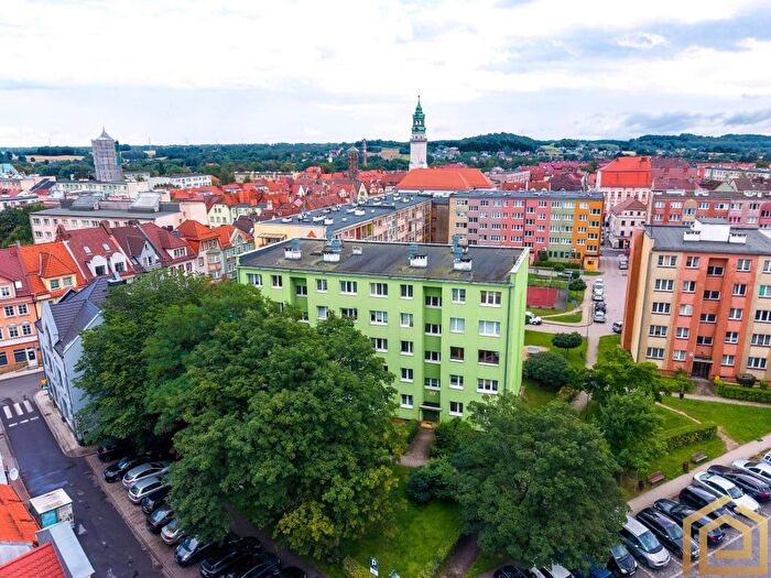 Mieszkanie 3-pokojowe na sprzedaż, Lubań