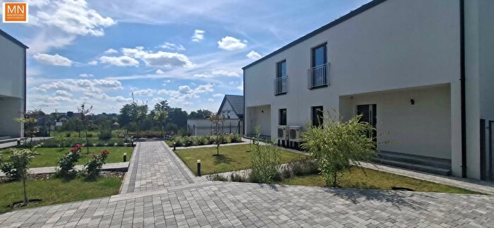 Mieszkanie 5-pokojowe na sprzedaż, Łuczyce