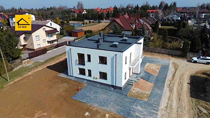 Mieszkanie 3-pokojowe na sprzedaż, Jakubowice Konińskie