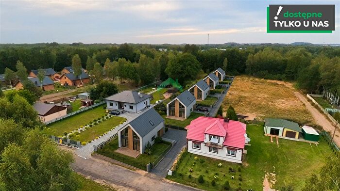 Dom 5-pokojowy na sprzedaż, Poczesna