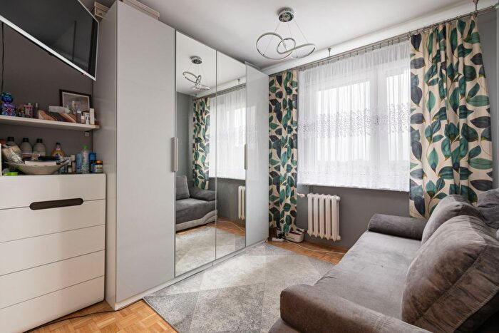 Mieszkanie 3-pokojowe na sprzedaż, Warszawa – Josepha Conrada