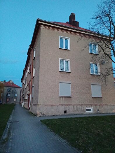 Mieszkanie 3-pokojowe na sprzedaż, Dzierżoniów