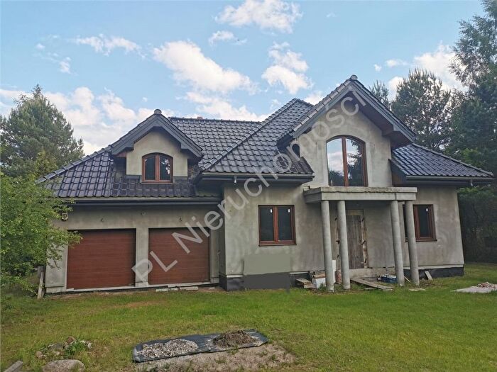 Dom 6-pokojowy na sprzedaż, Strzeniówka