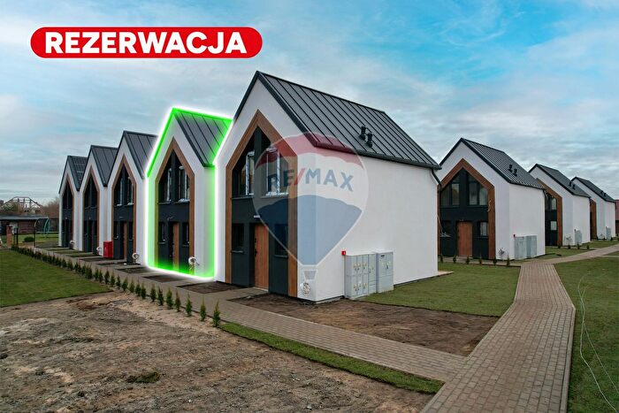Dom 3-pokojowy na sprzedaż, Wicie