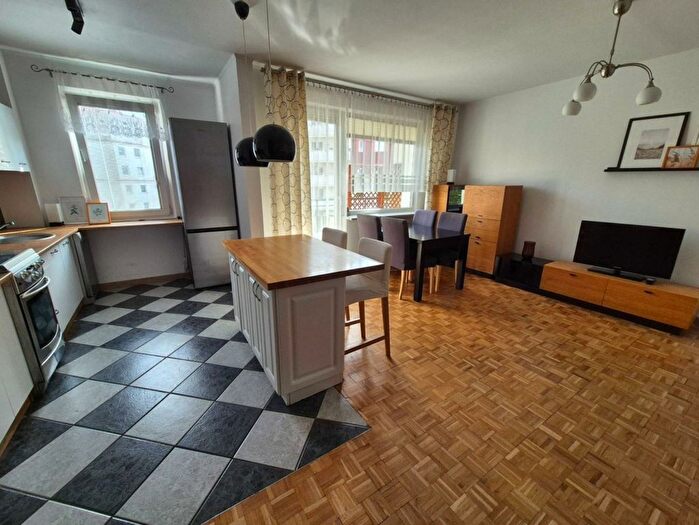 Mieszkanie 3-pokojowe na sprzedaż, Warszawa – Stokłosy