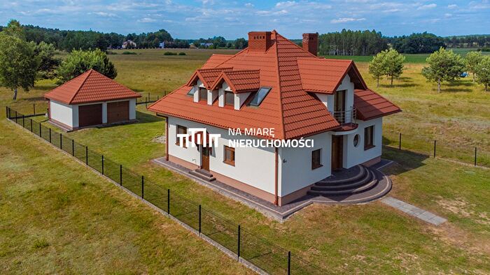 Dom 6-pokojowy na sprzedaż, Mołodycz