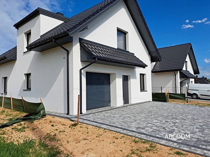 Dom 5-pokojowy na sprzedaż, Masłomiąca