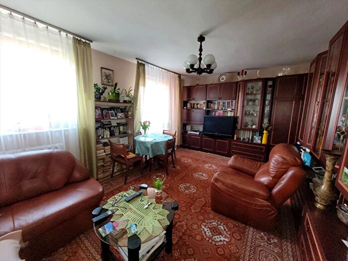 Mieszkanie 3-pokojowe na sprzedaż, Gniezno
