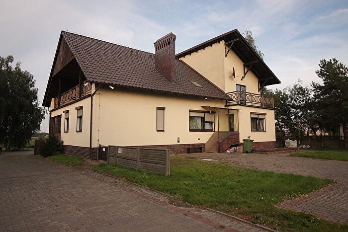 Dom 8-pokojowy na sprzedaż, Książ Wielkopolski