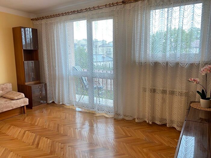 Mieszkanie 3-pokojowe na sprzedaż, Radom