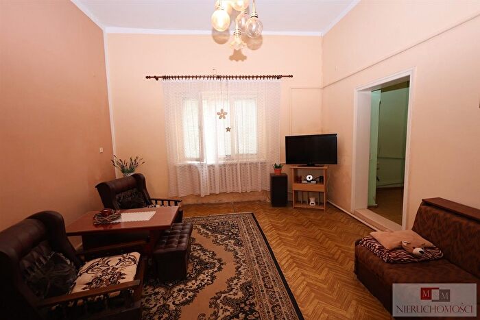 Dom 3-pokojowy na sprzedaż, Tułowice