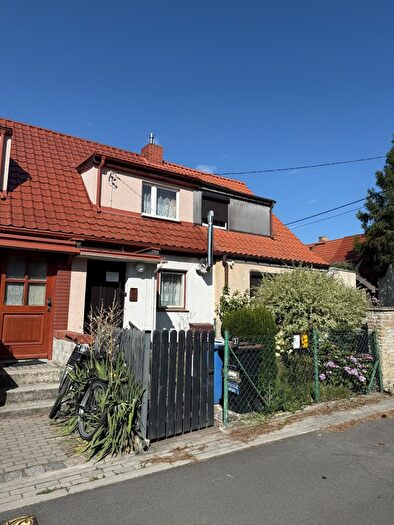 Dom 2-pokojowy na sprzedaż, Strzelin