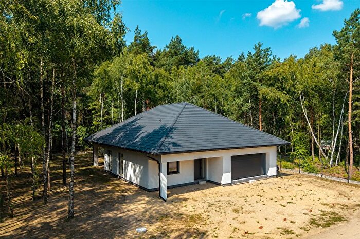 Dom 4-pokojowy na sprzedaż, Wrząca – Polna