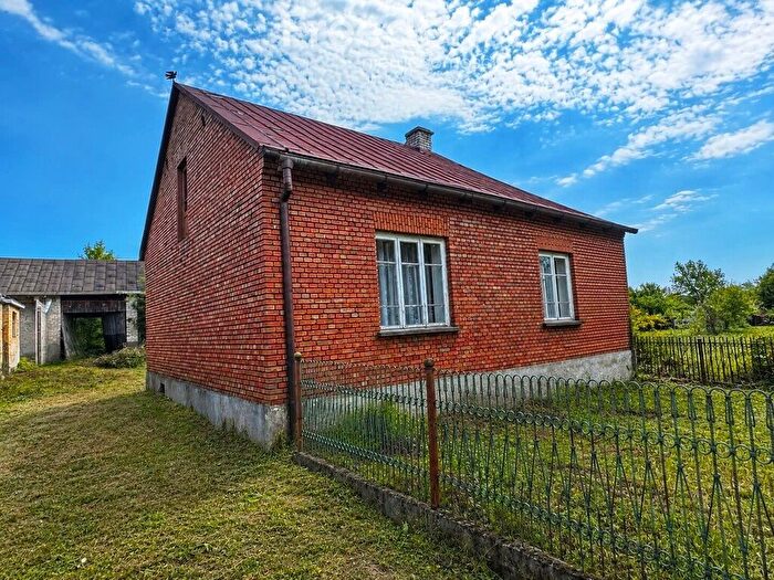 Dom 3-pokojowy na sprzedaż, Staniowice