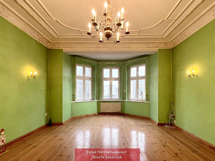 Mieszkanie 3-pokojowe na sprzedaż, Brzeg