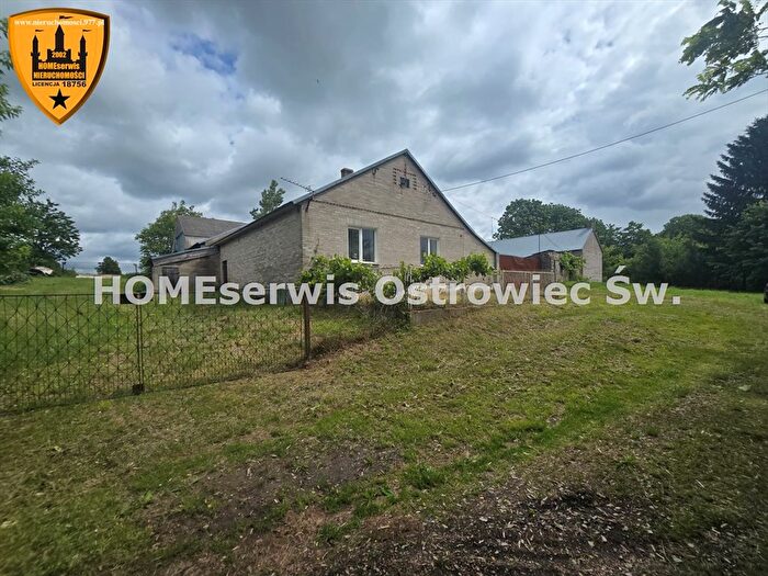 Dom 1-pokojowy na sprzedaż, Ćmielów