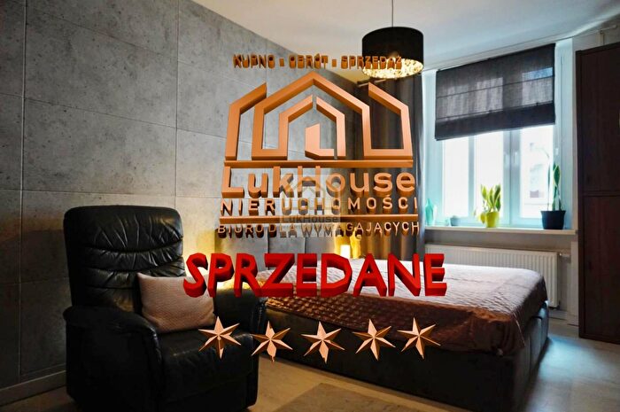 Mieszkanie 3-pokojowe na sprzedaż, Bytom – Piekarska