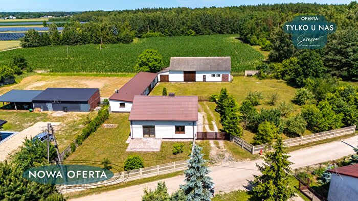 Dom 2-pokojowy na sprzedaż, Zelów