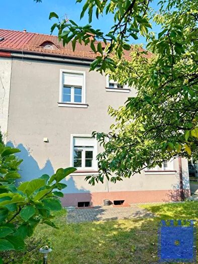 Dom 7-pokojowy na sprzedaż, Gliwice – Toszecka