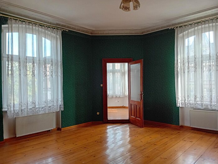 Mieszkanie 5-pokojowe na sprzedaż, gnieźnieński