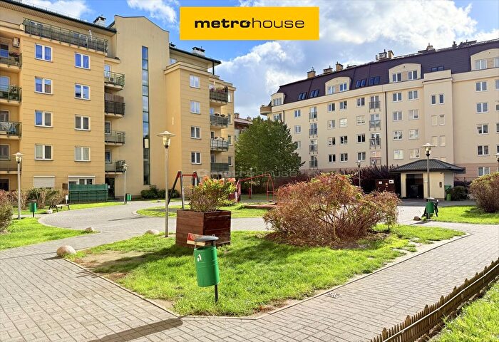 Mieszkanie 3-pokojowe na sprzedaż, Warszawa – Jeżewskiego