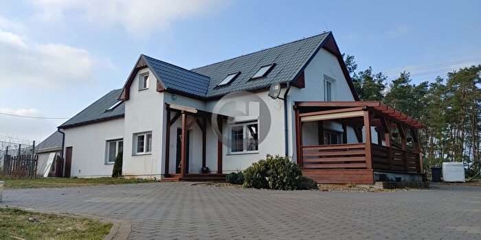 Dom 4-pokojowy na sprzedaż, Podjenin
