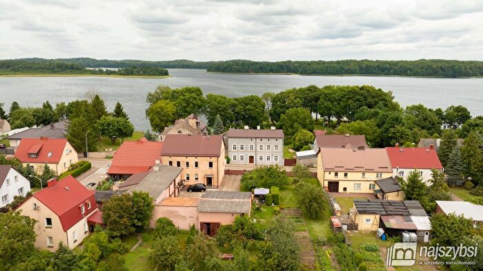 Mieszkanie 3-pokojowe na sprzedaż, Ińsko