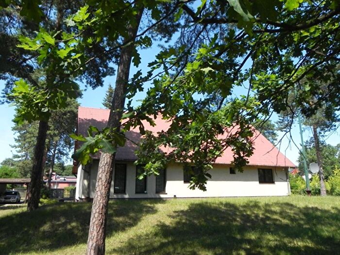 Dom 8-pokojowy na sprzedaż, Otwock – Sołecka