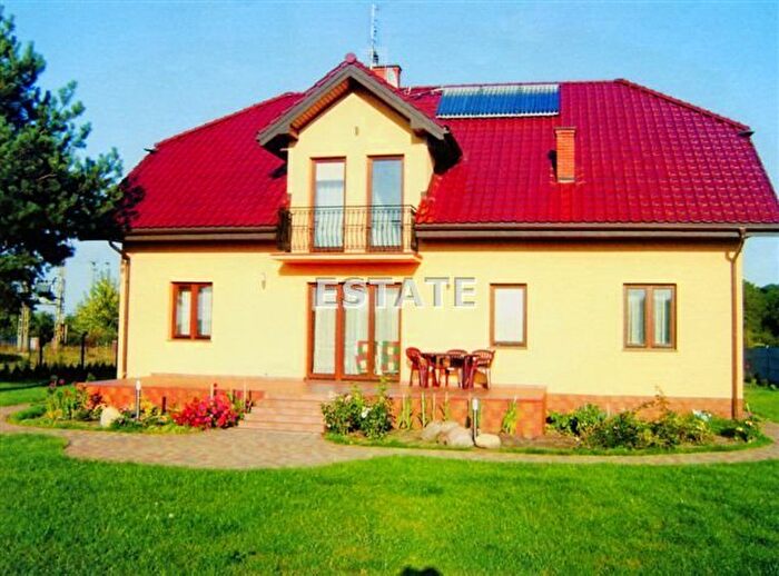Dom 6-pokojowy na sprzedaż, Stryków