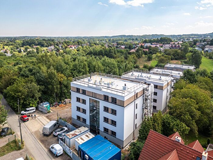 Mieszkanie 4-pokojowe na sprzedaż, Czarnochowice