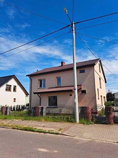 Dom 5-pokojowy na sprzedaż, Lubstów