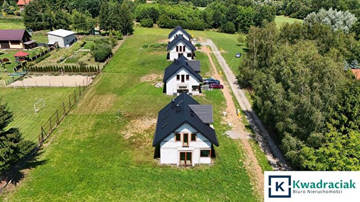 Dom 5-pokojowy na sprzedaż, Dobrzechów