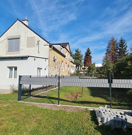 Mieszkanie 6-pokojowe na sprzedaż, Lubin