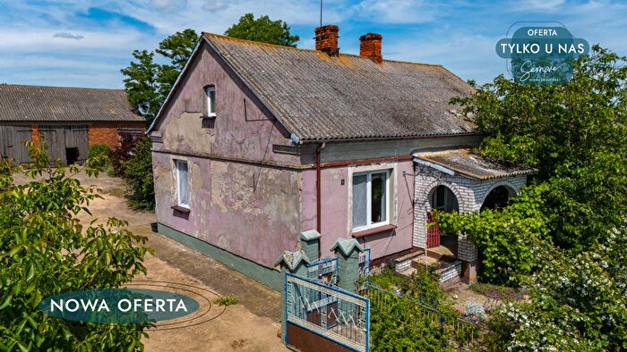 Dom 4-pokojowy na sprzedaż, Biała