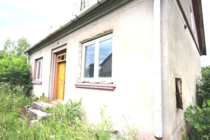Dom 4-pokojowy na sprzedaż, Czarna