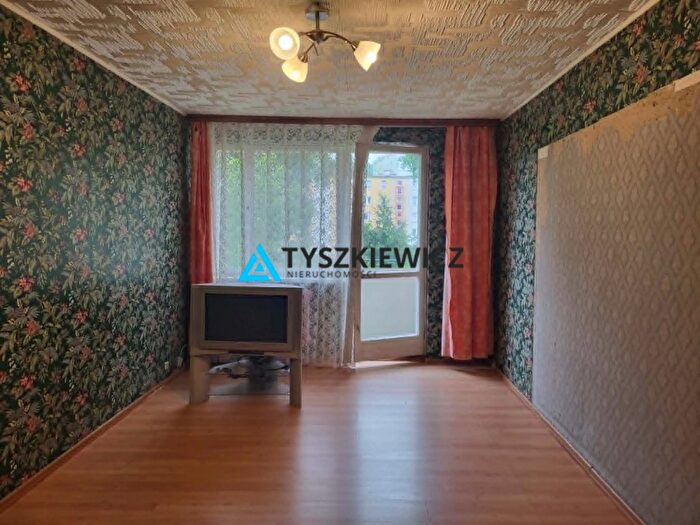 Mieszkanie 3-pokojowe na sprzedaż, Gdynia – Kcyńska