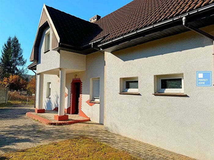 Dom 5-pokojowy na sprzedaż, Lubachów