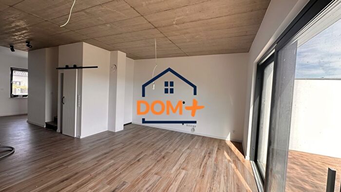 Dom 4-pokojowy na sprzedaż, Osiek