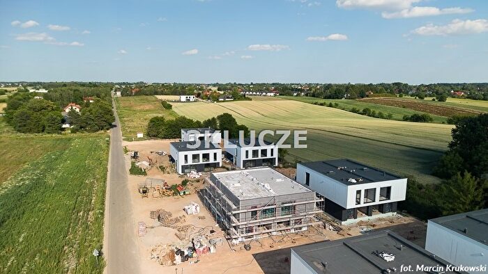 Dom 4-pokojowy na sprzedaż, Marysin