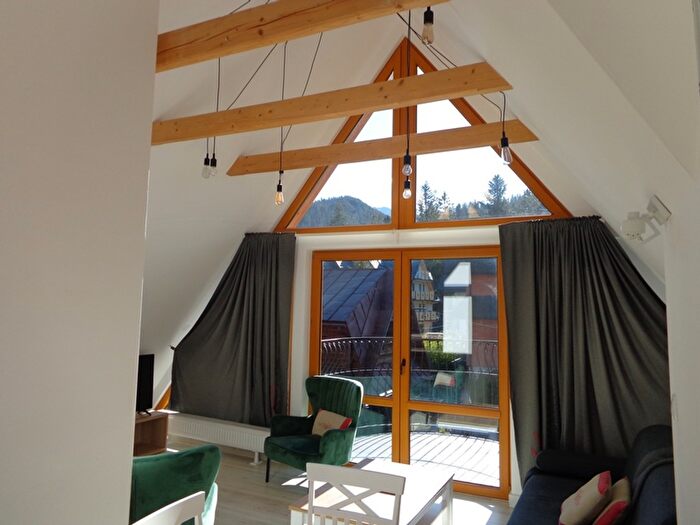 Mieszkanie 3-pokojowe na sprzedaż, Zakopane