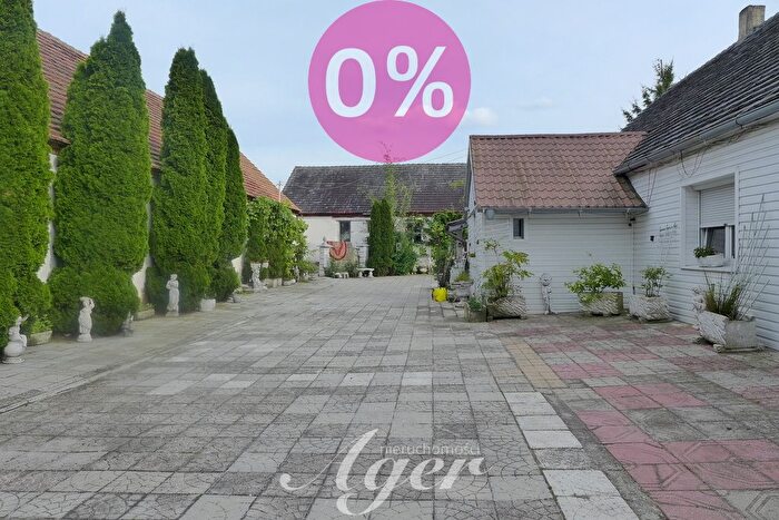Dom 6-pokojowy na sprzedaż, Stypułów