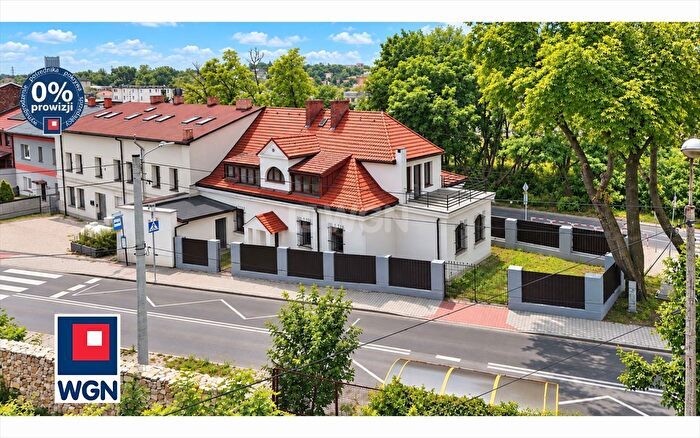 Dom 7-pokojowy na sprzedaż, Będzin