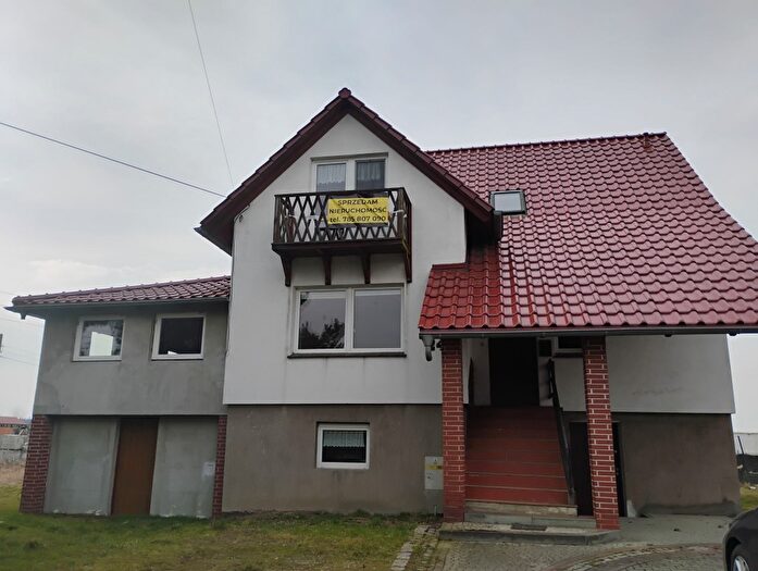 Dom 7-pokojowy na sprzedaż, Domaszkowice