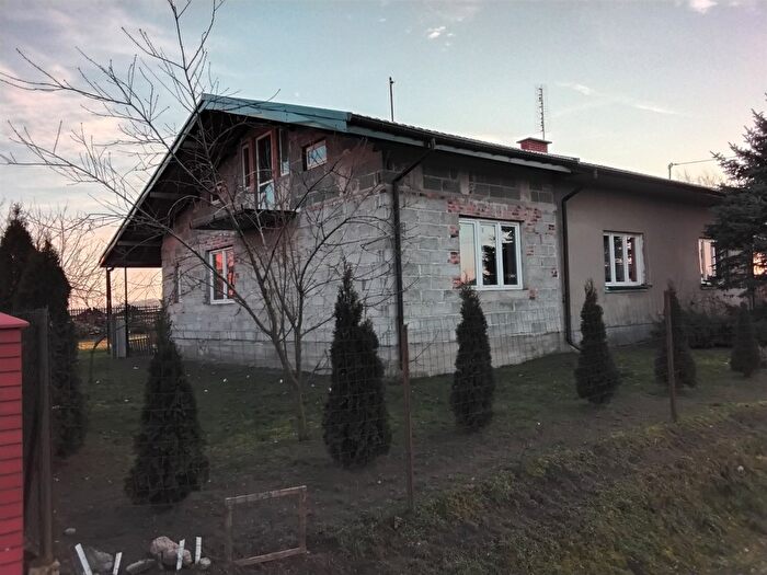 Dom 3-pokojowy na sprzedaż, Kajew