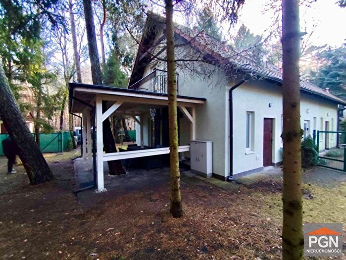 Mieszkanie 3-pokojowe na sprzedaż, Rewal