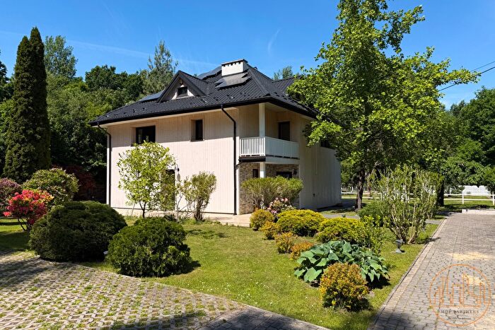 Dom 5-pokojowy na sprzedaż, Henryków-Urocze