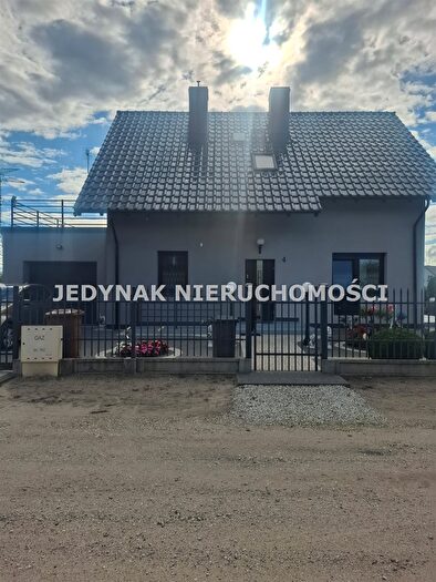 Dom 5-pokojowy na sprzedaż, Lipniki